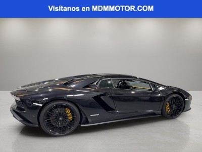 Lamborghini Aventador