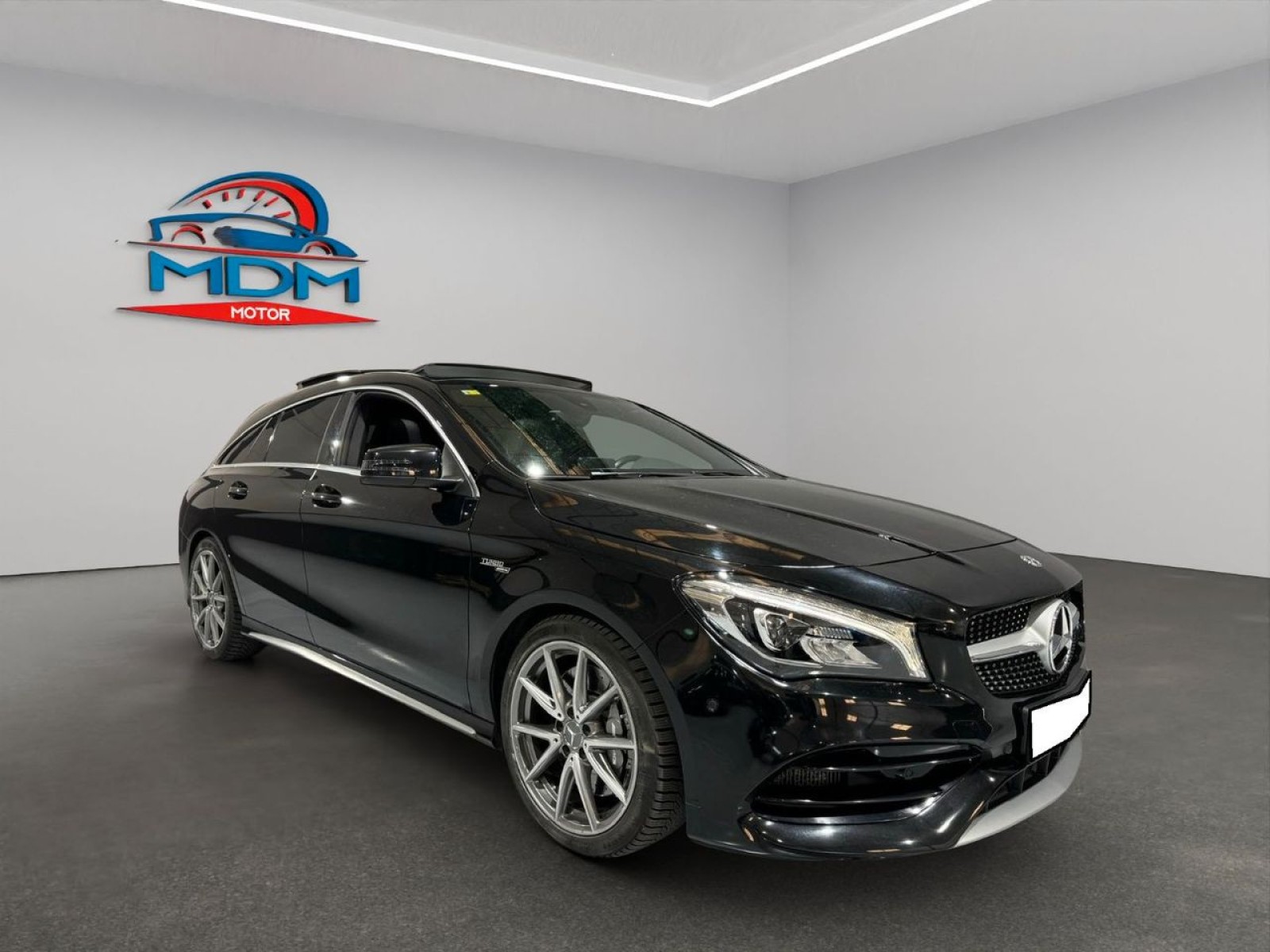 MERCEDES-BENZ Clase CLA