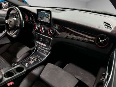 MERCEDES-BENZ Clase CLA