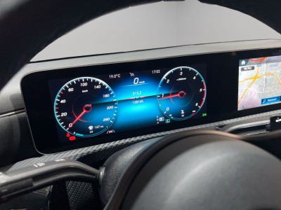 MERCEDES-BENZ Clase A