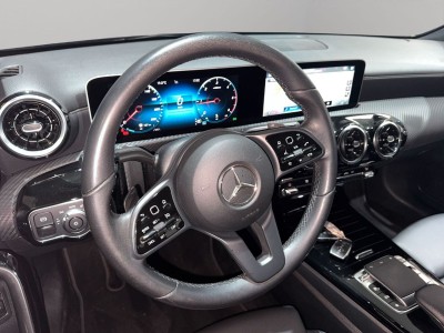 MERCEDES-BENZ Clase A