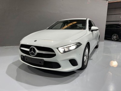 MERCEDES-BENZ Clase A