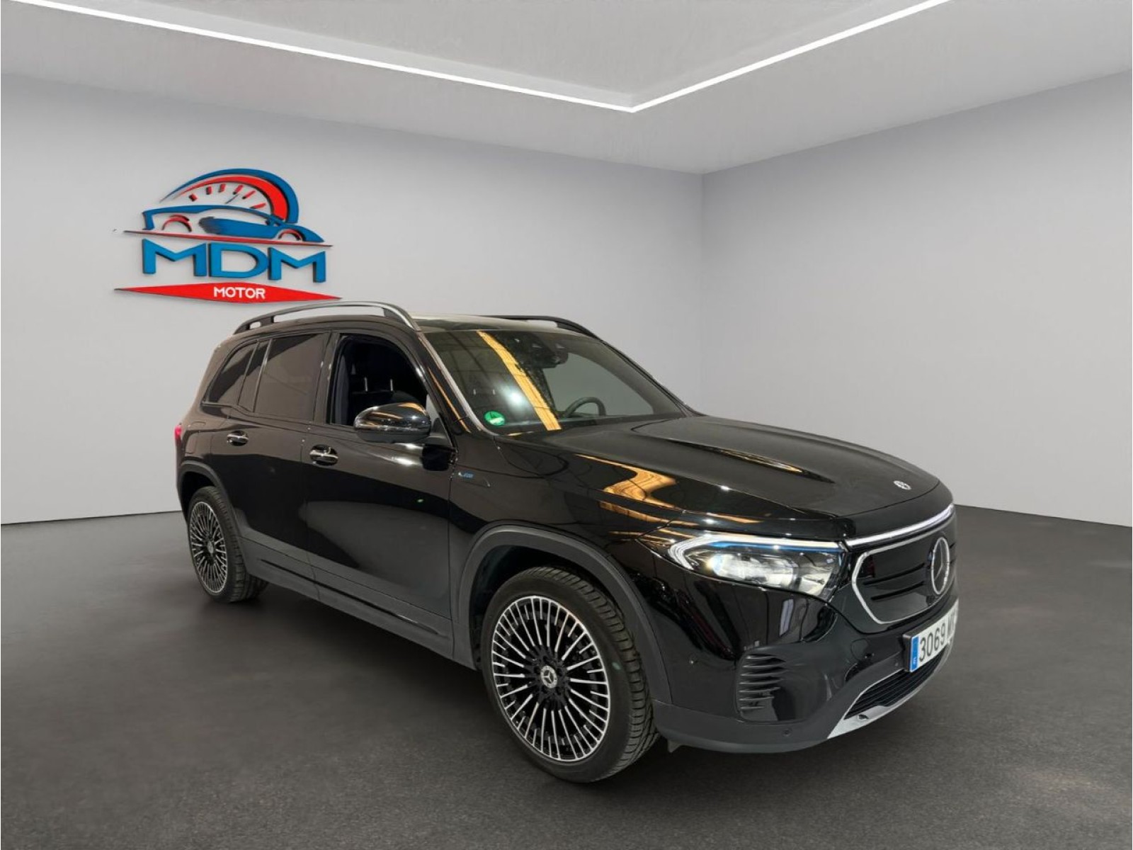MERCEDES-BENZ EQB